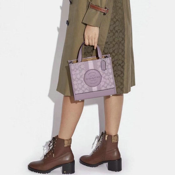 COACH Dempsey Tote 22 經典托特包